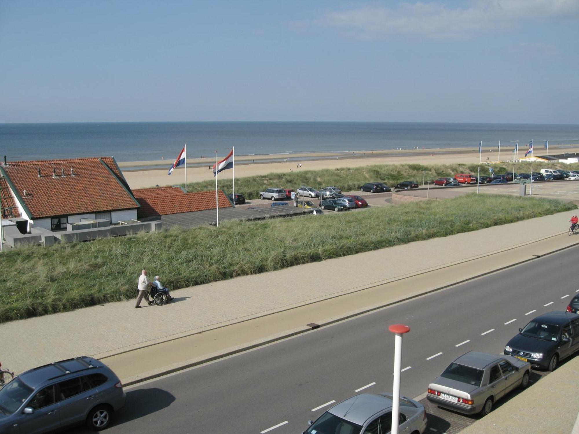 Bed&Breakfast Aan Strand Katwijk aan Zee ภายนอก รูปภาพ